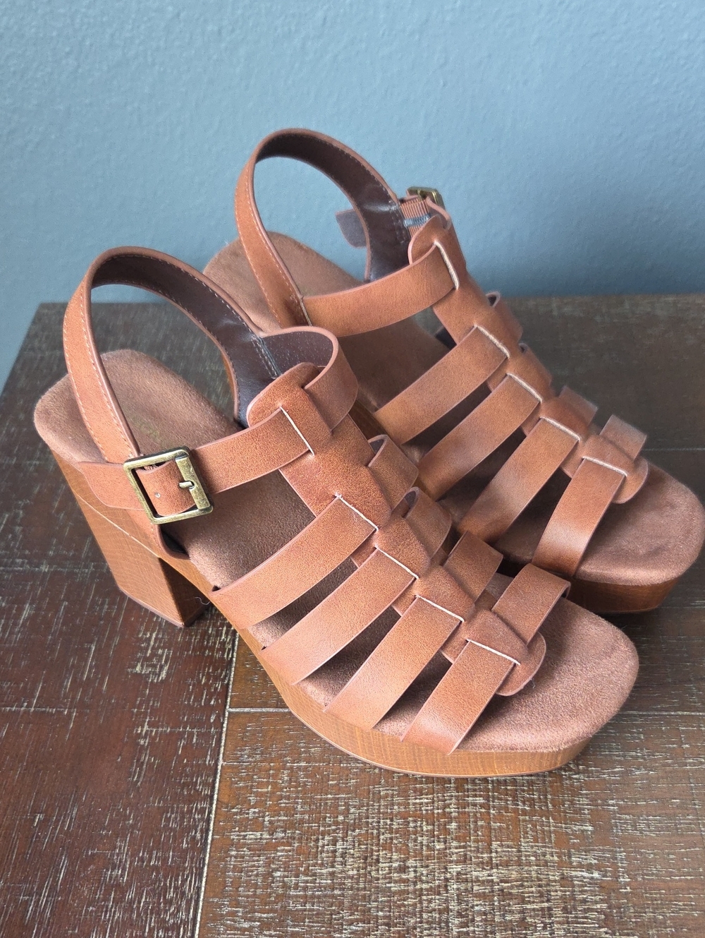 Sonoma Good For Life Vianna Platform Brown Strappy Sandals, 7.5 M, Like New